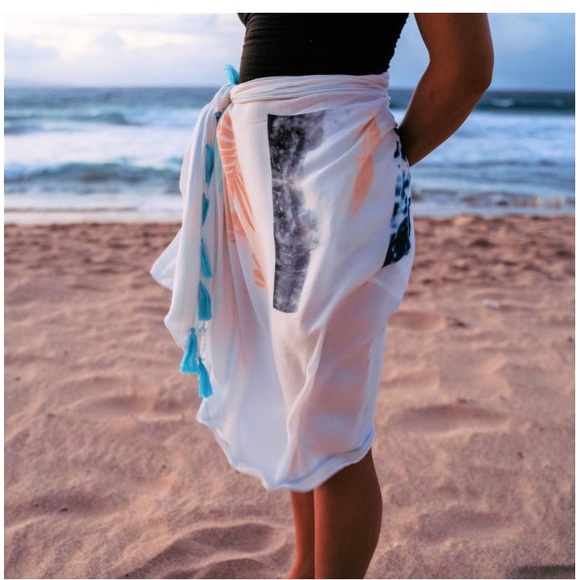 NEW KAPALUA TASSLE WRAP SARONG - Picture 3 of 7